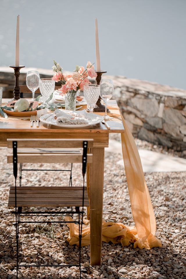 Mastering the Art of Dinner Parties: Host Like a Pro with These 6 Expert Tips