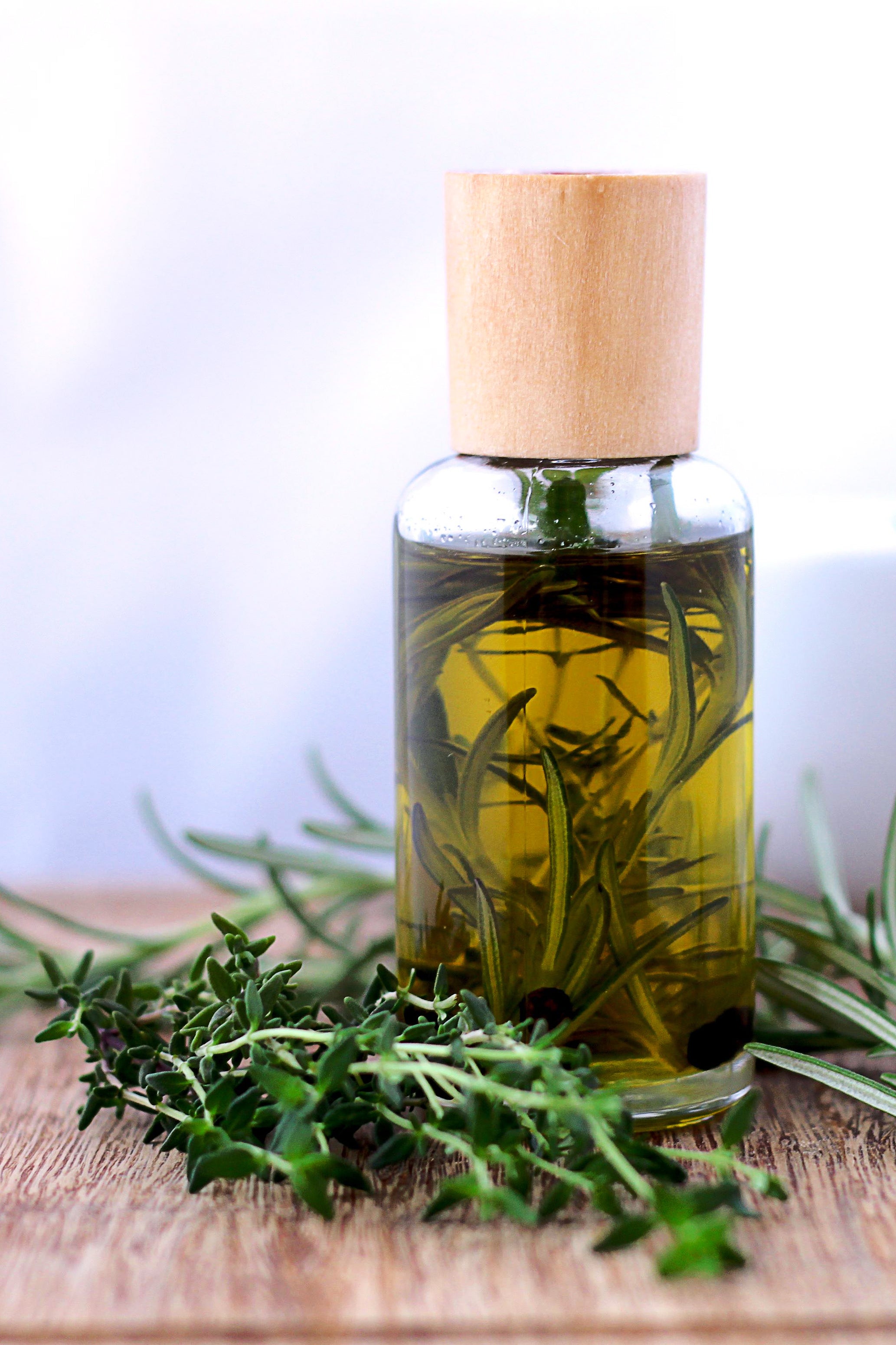 Essential Oils in Your Skincare Routine